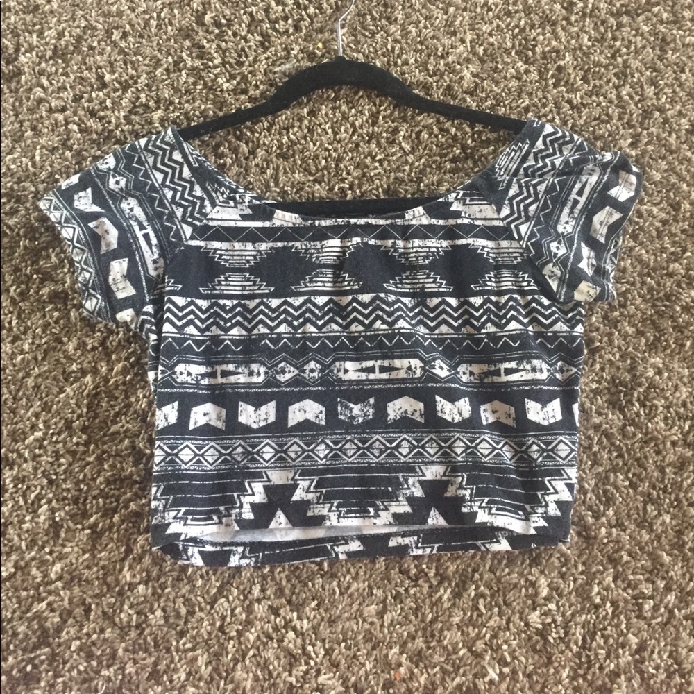 Black and White Tribal Crop!