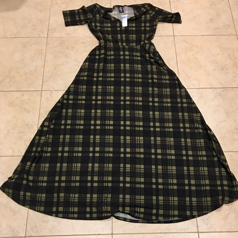 Agnes & Dora Austen in Lake Tahoe print NWT