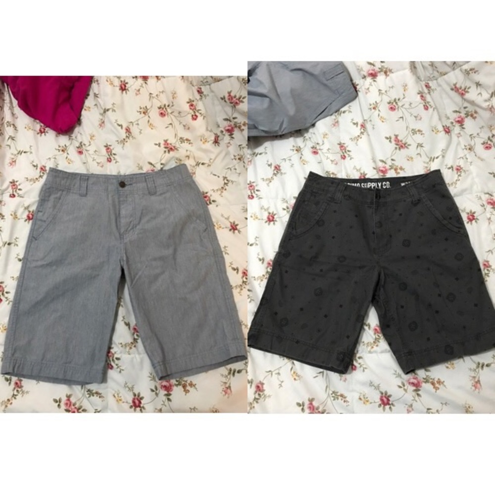 Bundle 2 mossimo shorts