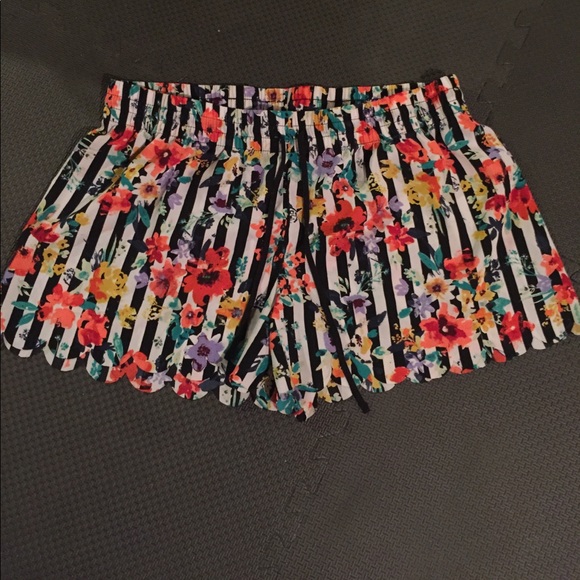 Gilligan & O'Malley Other - 🚫🚫sold on Ⓜ️🚫🚫 bottom style,  sleeping shorts