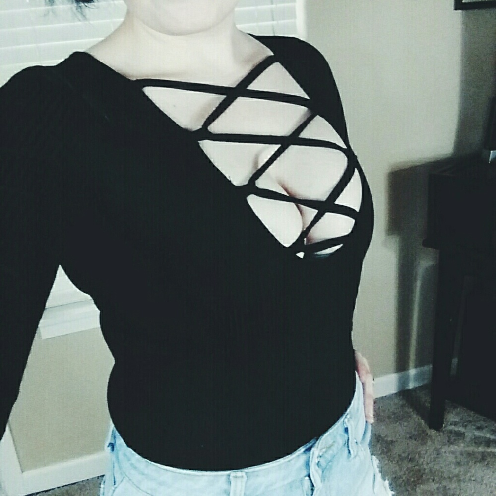 Black lace up body suit - Picture 2 of 2