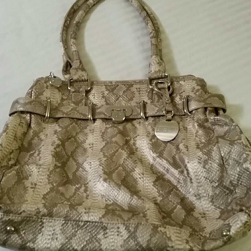 Ladies handbag