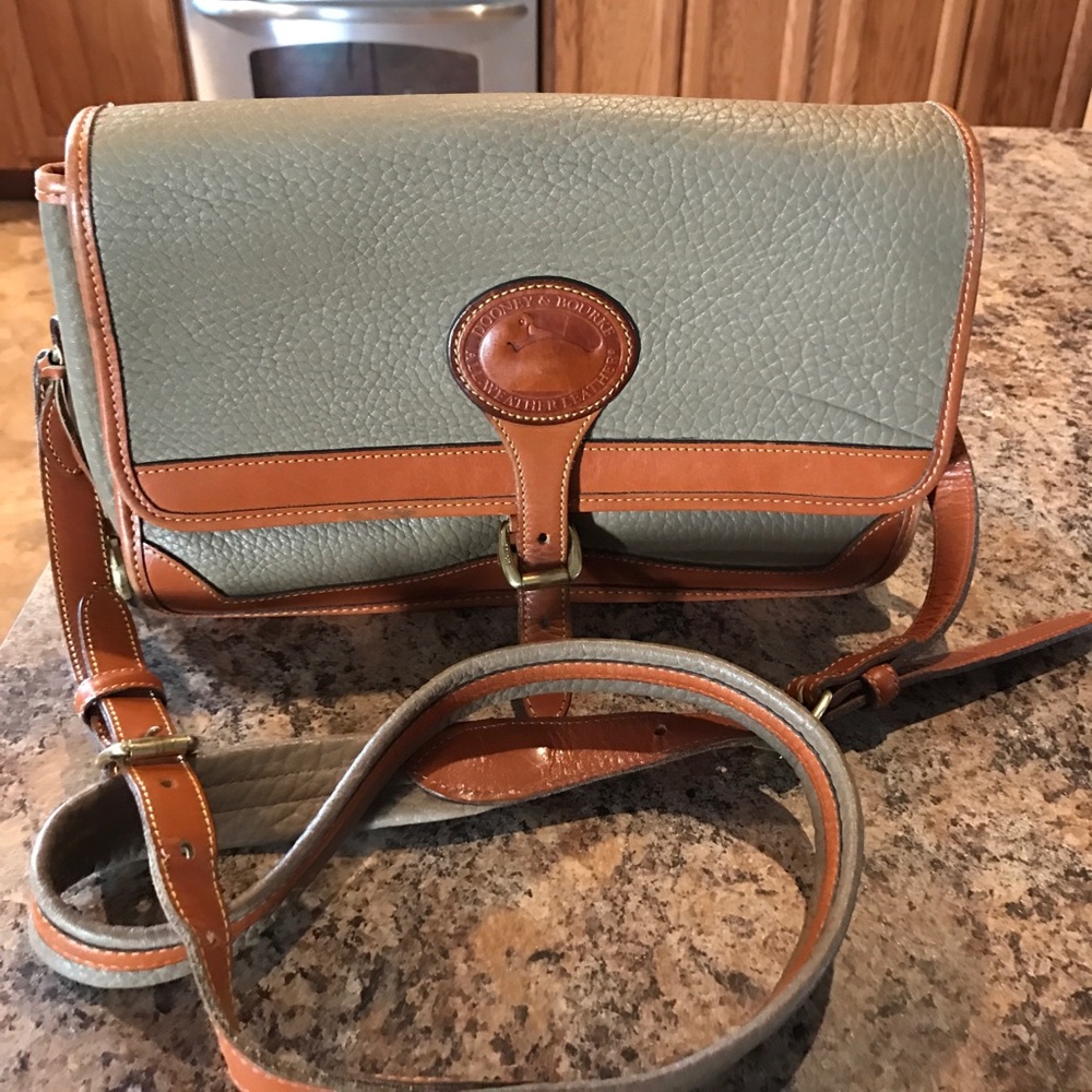 Dooney & Bourke