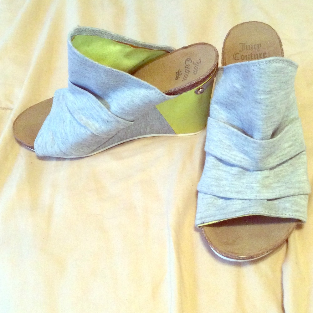 Juicy couture wedged shoes Sz 8 1/2 M