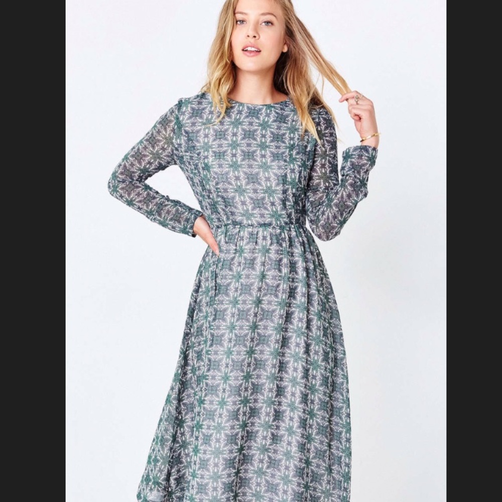 🍂Urban Outfitters70's Boho Long Sleeve Midi Dress