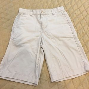 Vineyard Vines boys shorts - size 12