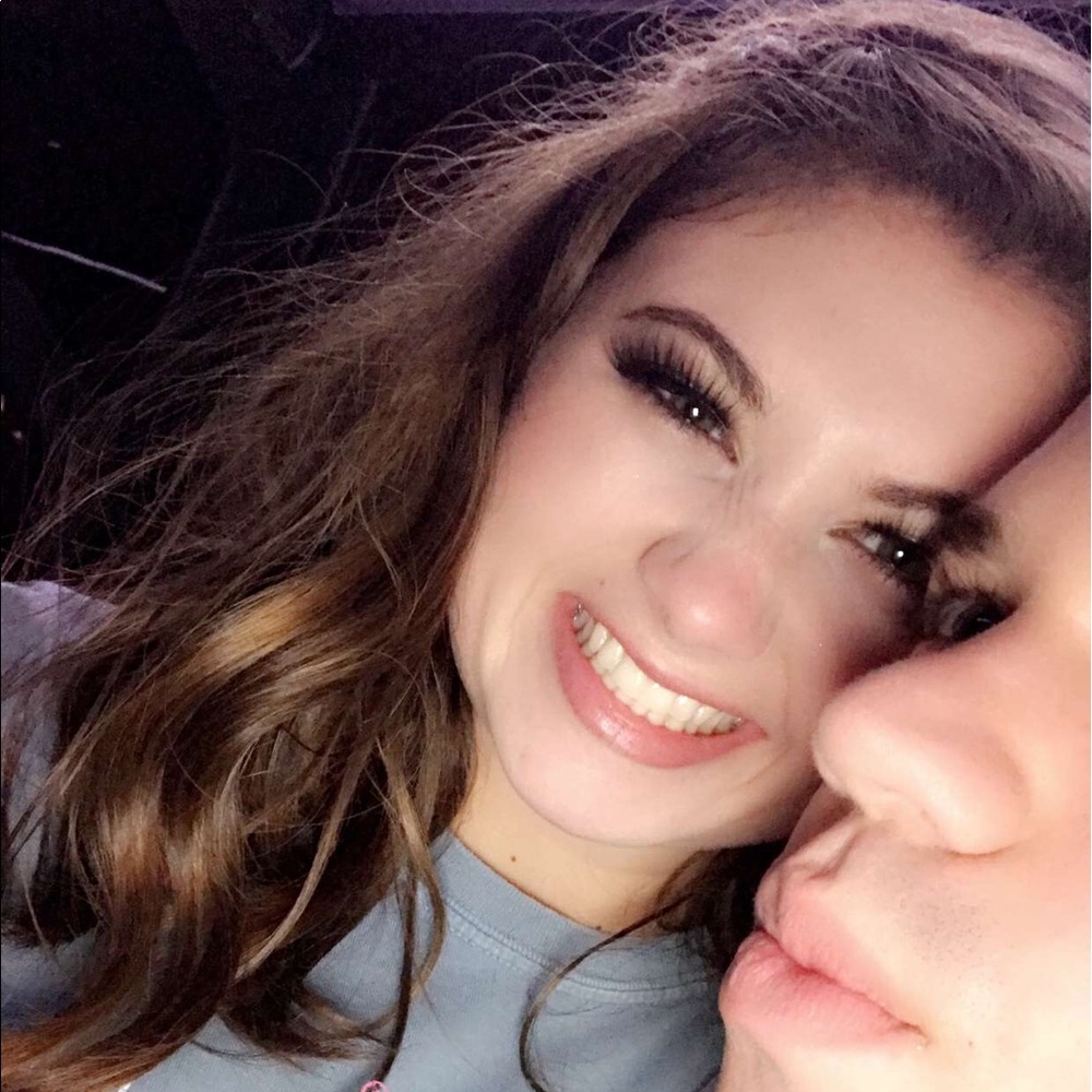 Meet your Posher, Gillian