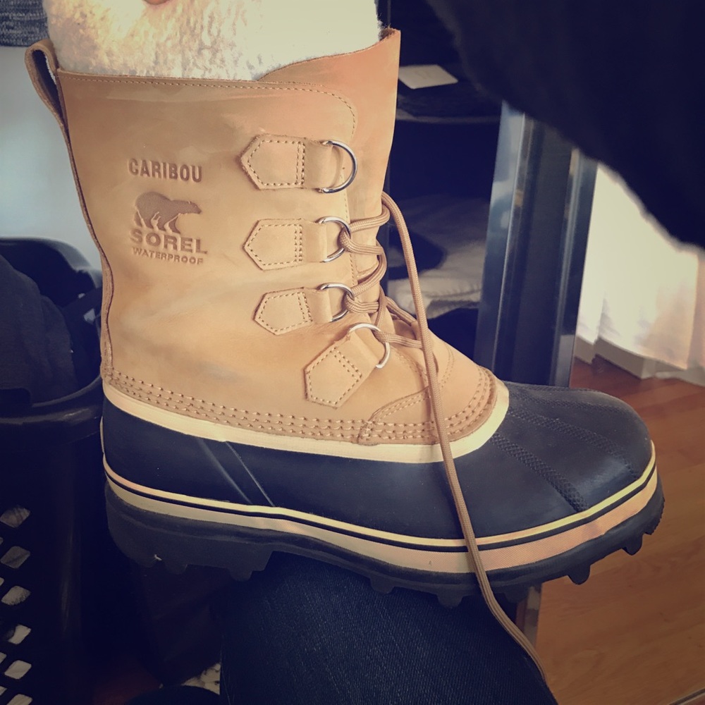 Sorrel Caribou snow boots - Size 9.5!