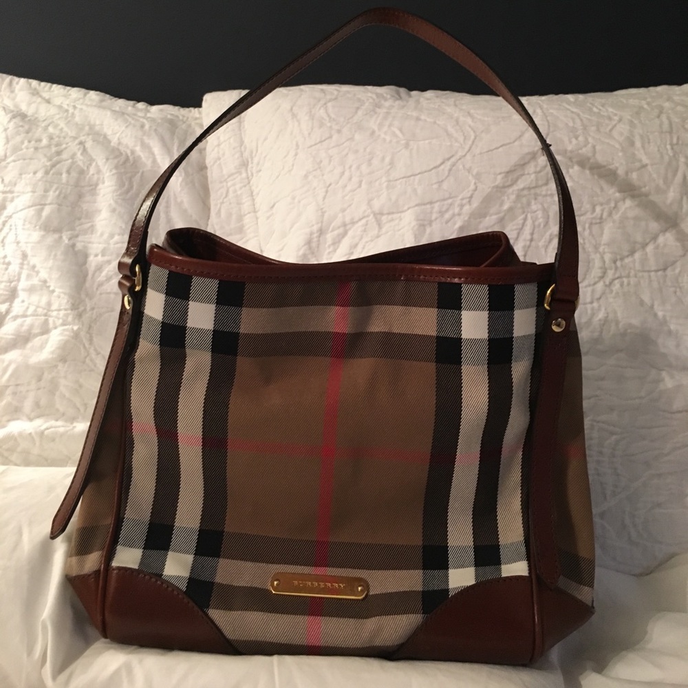 Authentic Burberry Purse