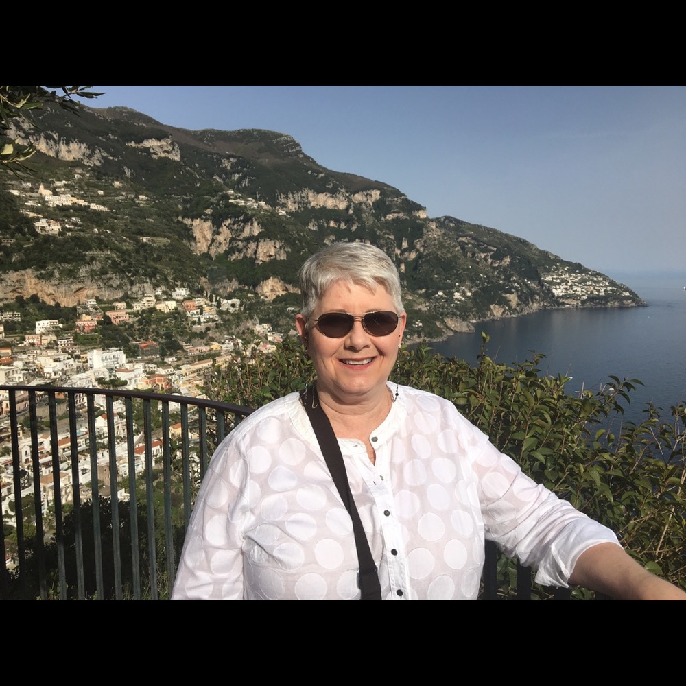 Meet your Posher, Linda