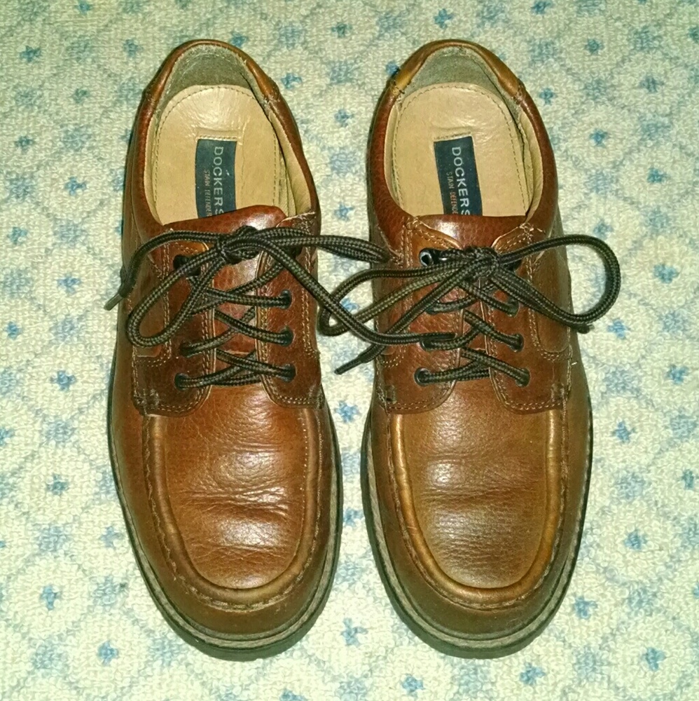 Men's Dockers leather brown dressy shoes size 9.5