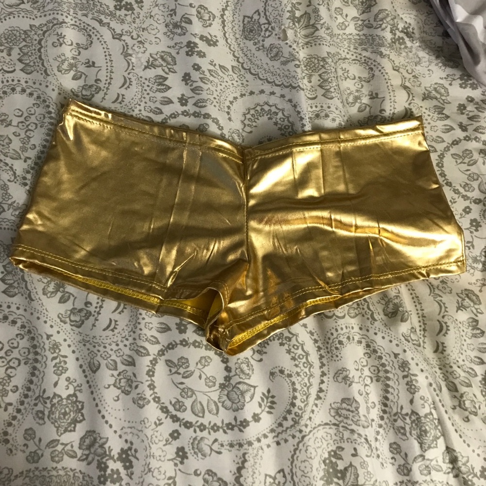 Rave shorts
