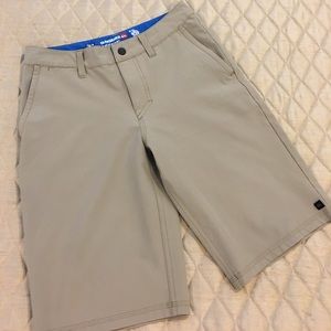 Quiksilver amphibian khaki shorts
