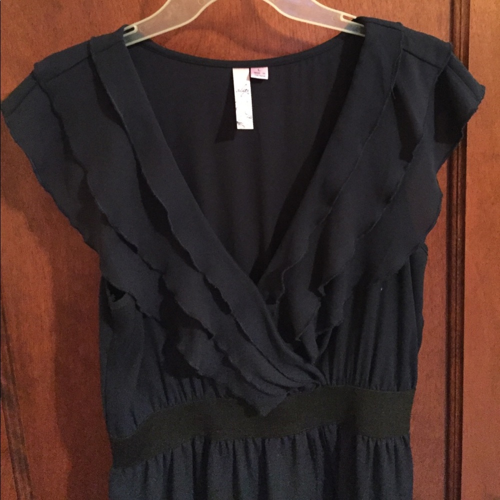 Navy flowy ruffled dress