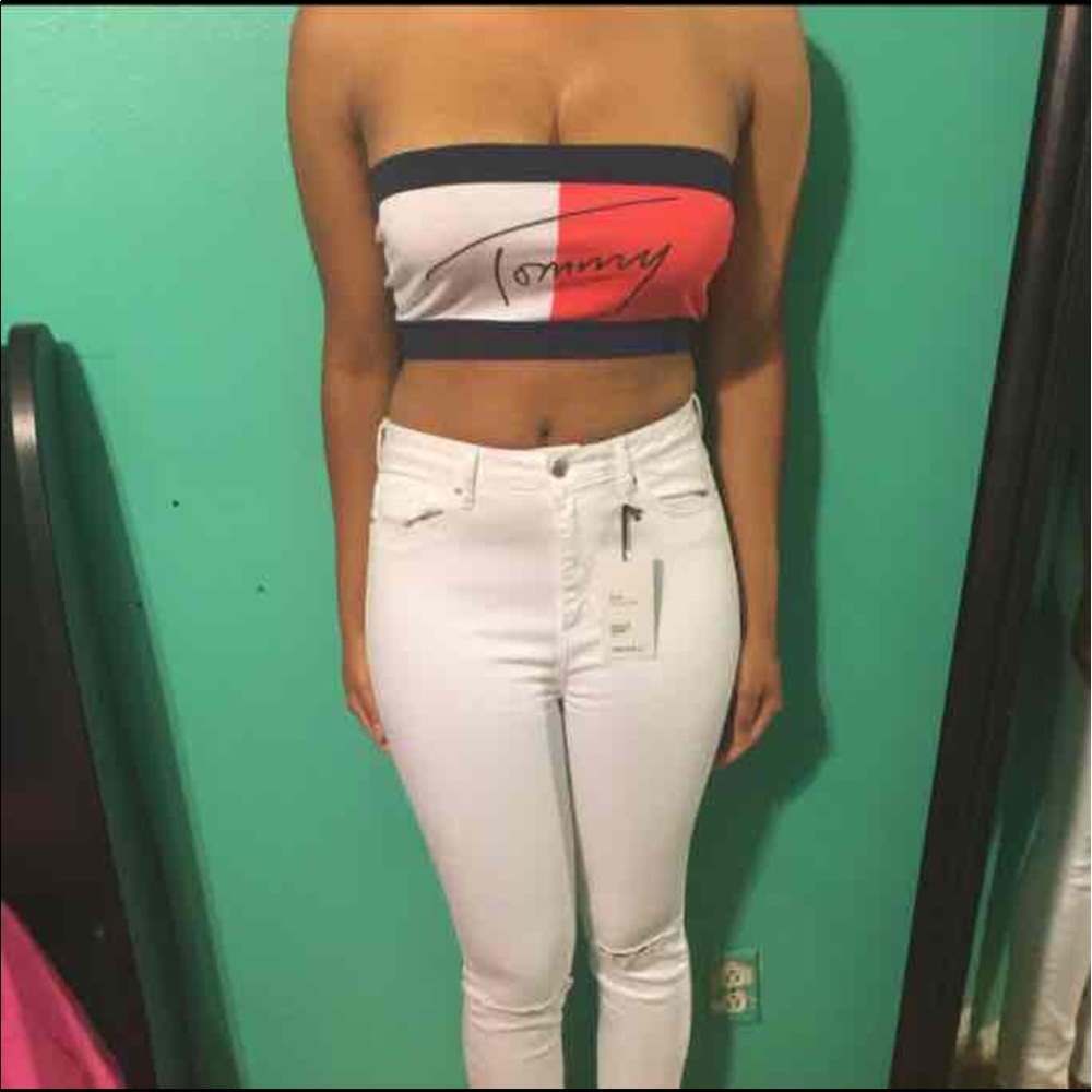 90's Style Tommy bandue top