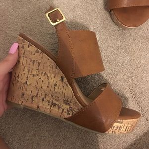 Cognac Brown Wedges Size 5 1/2