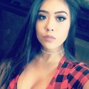 Meet your Posher, Laurence