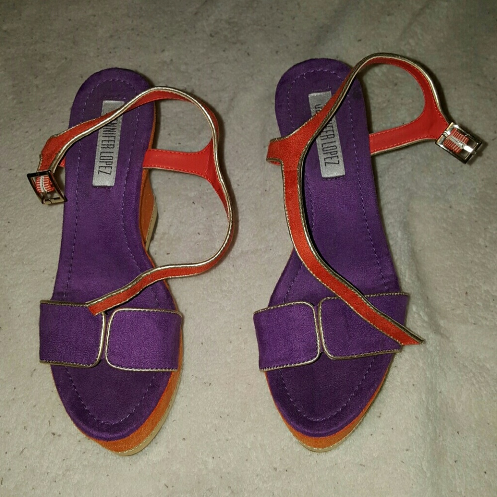 NWOT Jennifer Lopez high heels wedges - no box