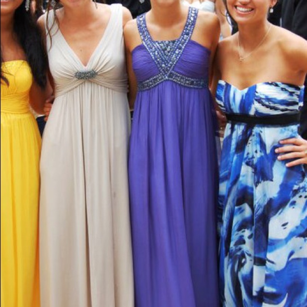 DECODE 1.8 Beaded Chiffon Gown