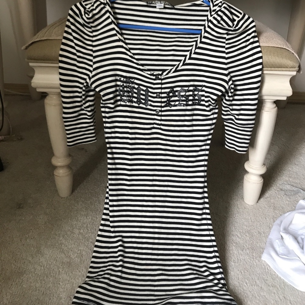 Guess short sleeve hoodie