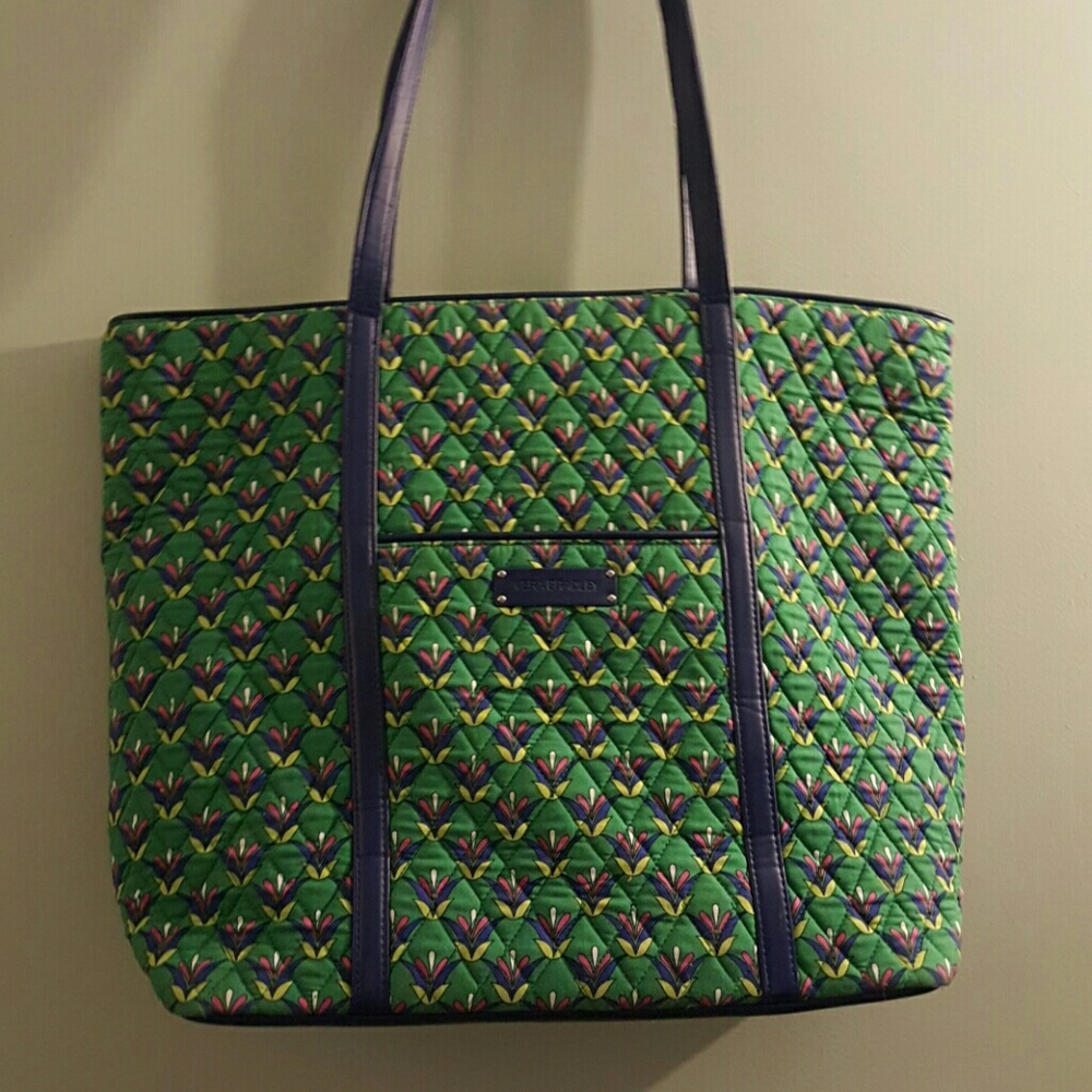 Vera Bradley Tote bag