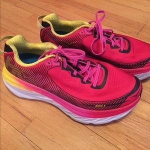 Like New Hoka Bondi 5