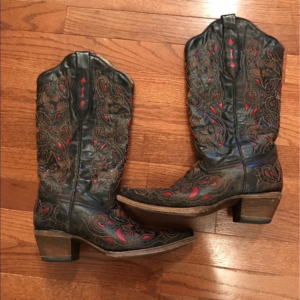 Corral women's boots brown and red size 8