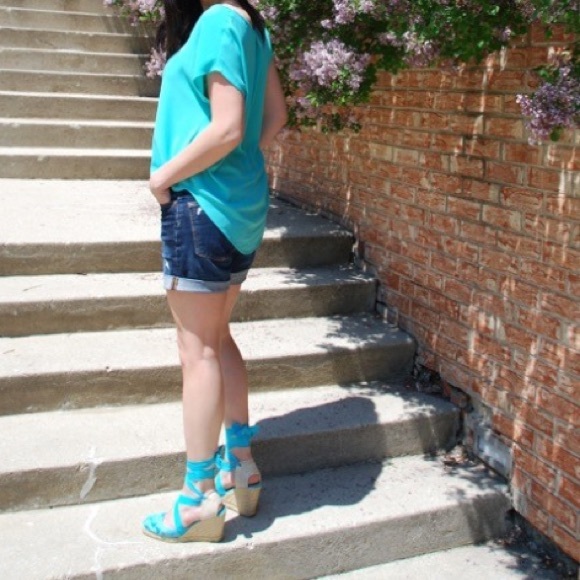 Lush Tops - Lush teal shirt. Lush Tops - Lush teal shirt.
