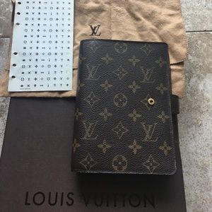 Vintage Louis Vuitton Medium Ring Agenda Cover.