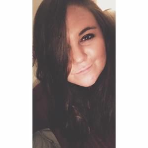 Meet your Posher, Caitlin