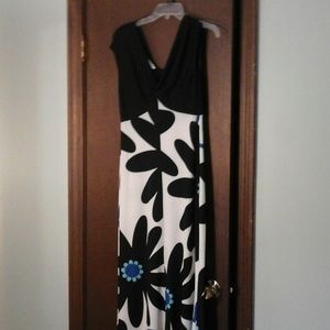 Beautiful sleeveless dress