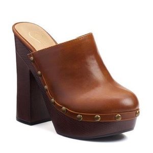 Candie's Platform Clogs