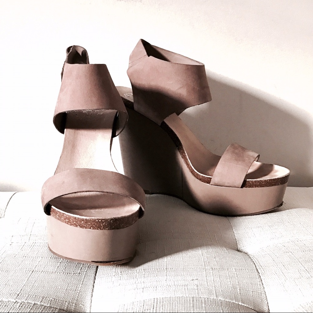 Vince Camuto wedges