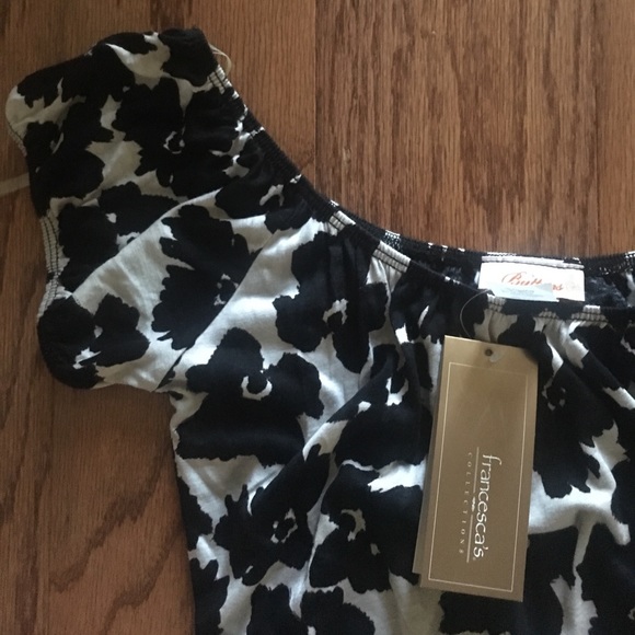 Top - Picture 2 of 2