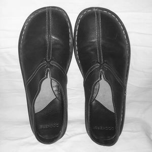 Dockers Black Leather Mule