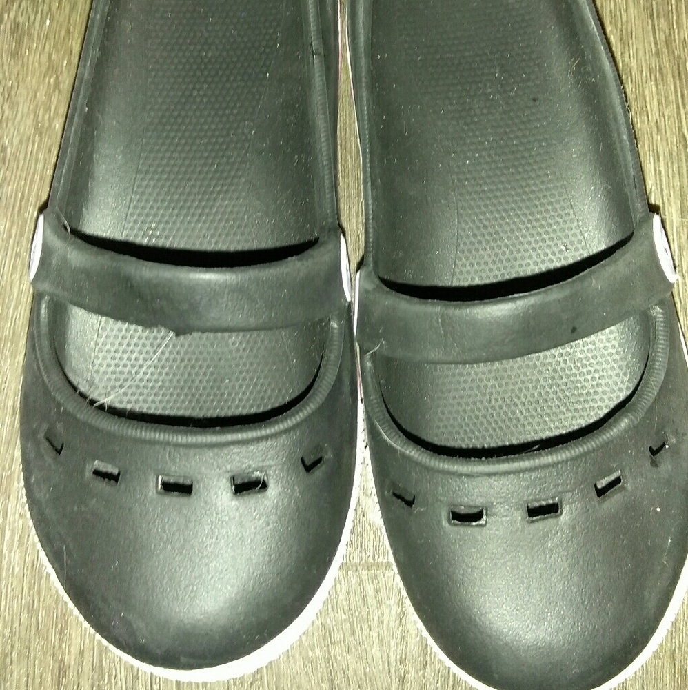 New Airwalk SLIP ON Maryjane watershoes
