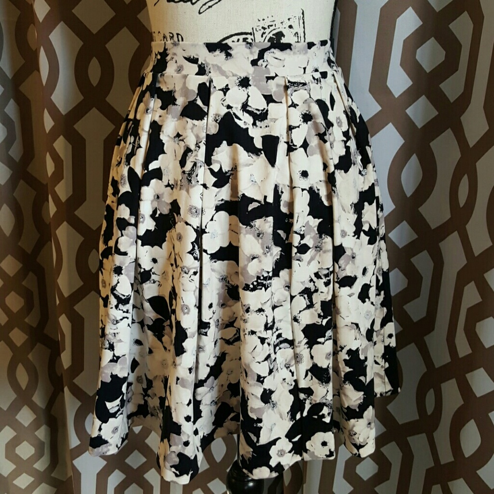 Cynthia Rowley Floral Print Flare Skirt