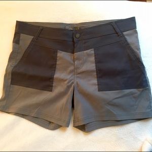 Prana Two-Toned Gray Shorts