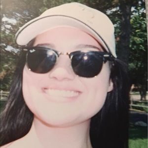 Meet your Posher, Julia