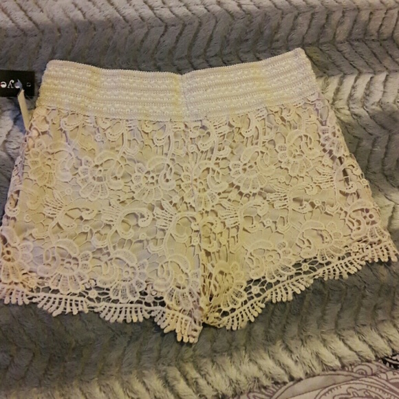 Shorts - Picture 2 of 2