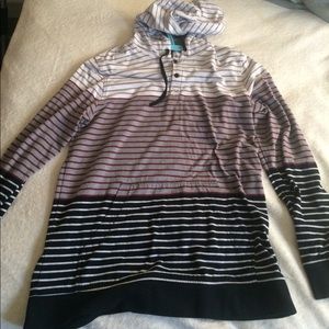 Empyre light hooded long sleeve sweater