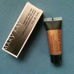 Mary Kay liquid eye color NWT