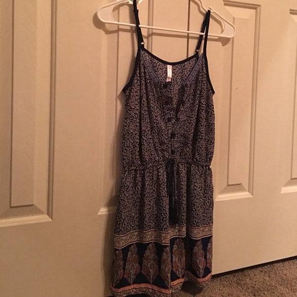 Romper - Picture 4 of 4