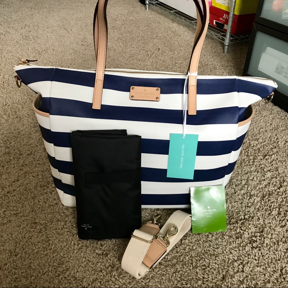 🚫SOLD🚫 NWT Kate Spade Diaper Bag - Picture 1 of 4