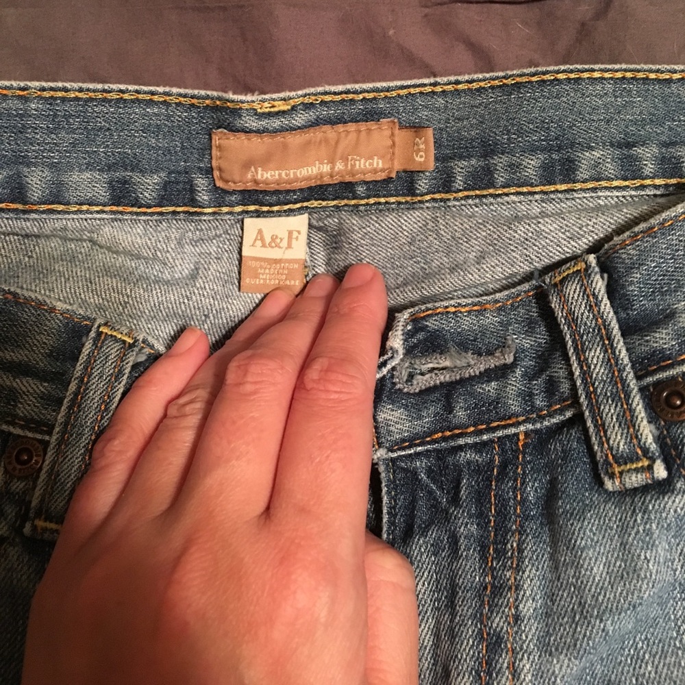 Abercrombie & Fitch Jeans, size 6R - Picture 5 of 6