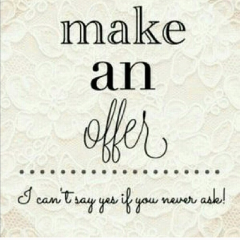 Like the product & not the price? MAKE AN OFFER🎀