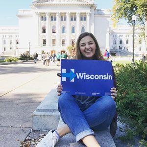 Meet your Posher, Hannah