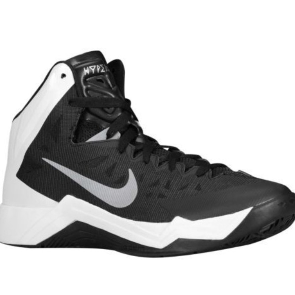NIKE HYPERQUICKNESS