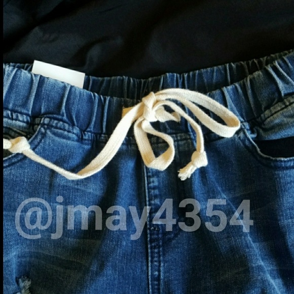 💦LAST ONE💦DISTRESSED DENIM DRAWSTRING JOGGERS - Picture 5 of 7
