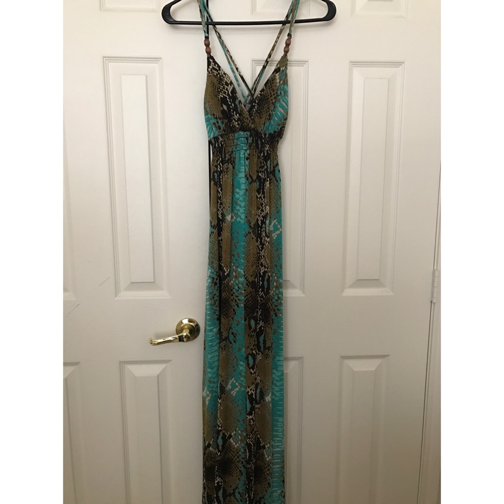 Pretty mermaid-like maxi worn once